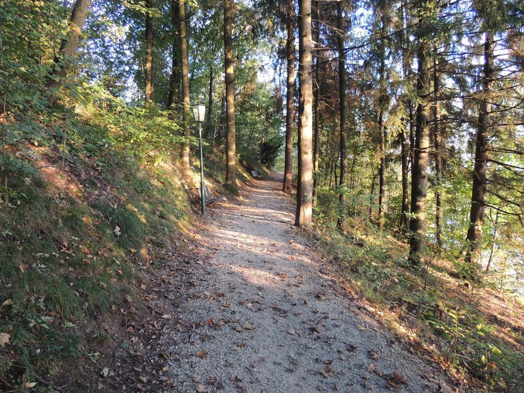 Kirchenwirt Inn Kreuzen  Bagian luar foto