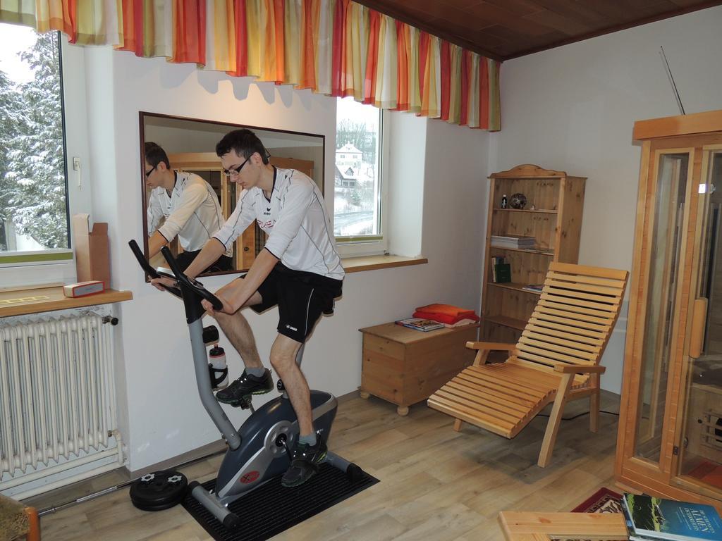 Kirchenwirt Inn Kreuzen  Bagian luar foto